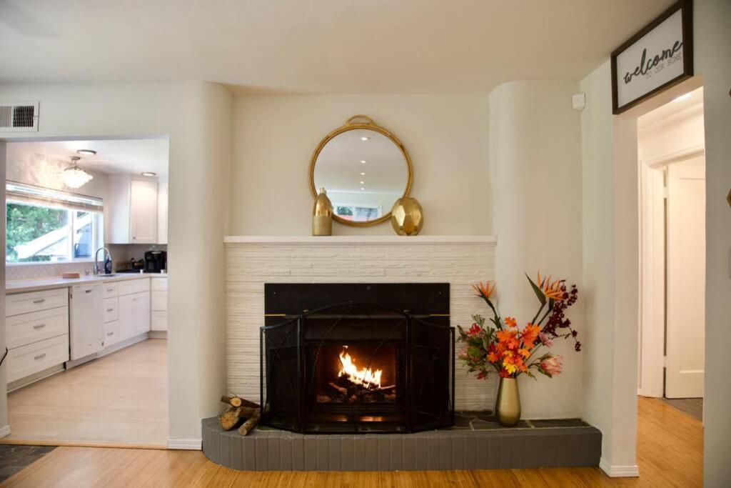 Private Seattle Getaway Home Near Lake Washington! ภายนอก รูปภาพ